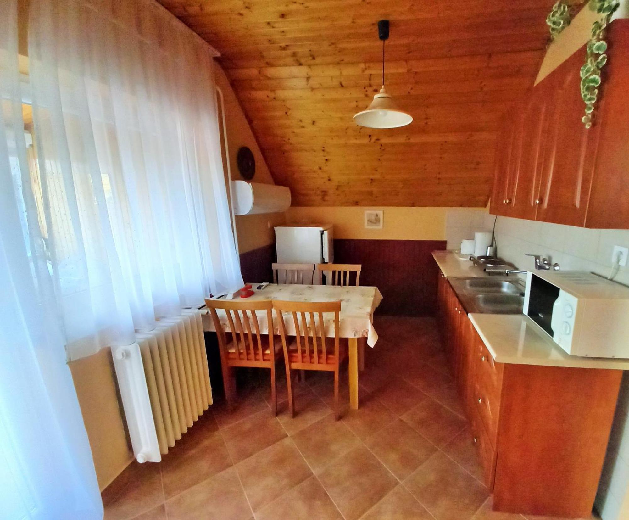 Alfa Apartman Harkány Εξωτερικό φωτογραφία