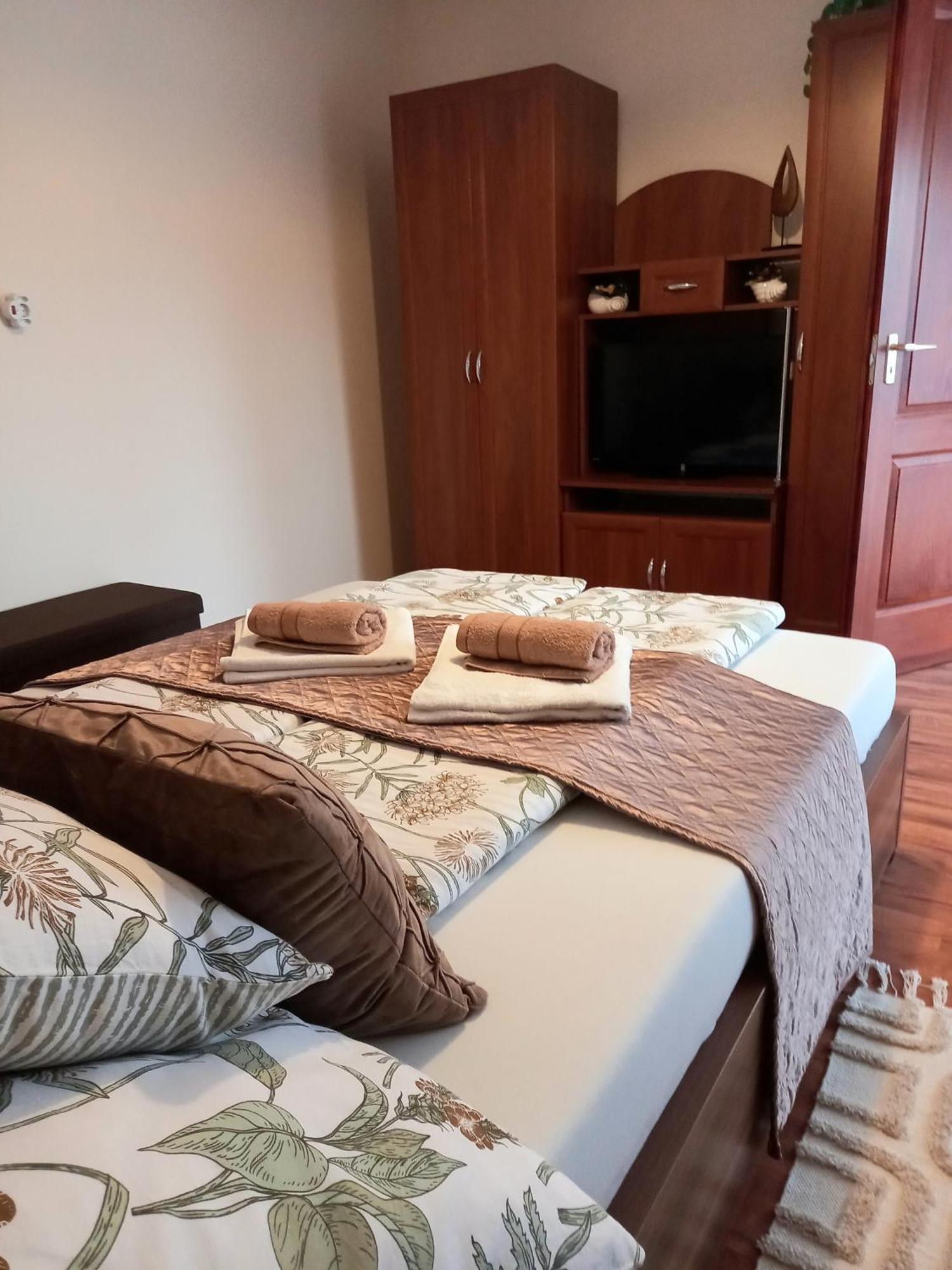 Alfa Apartman Harkány Εξωτερικό φωτογραφία