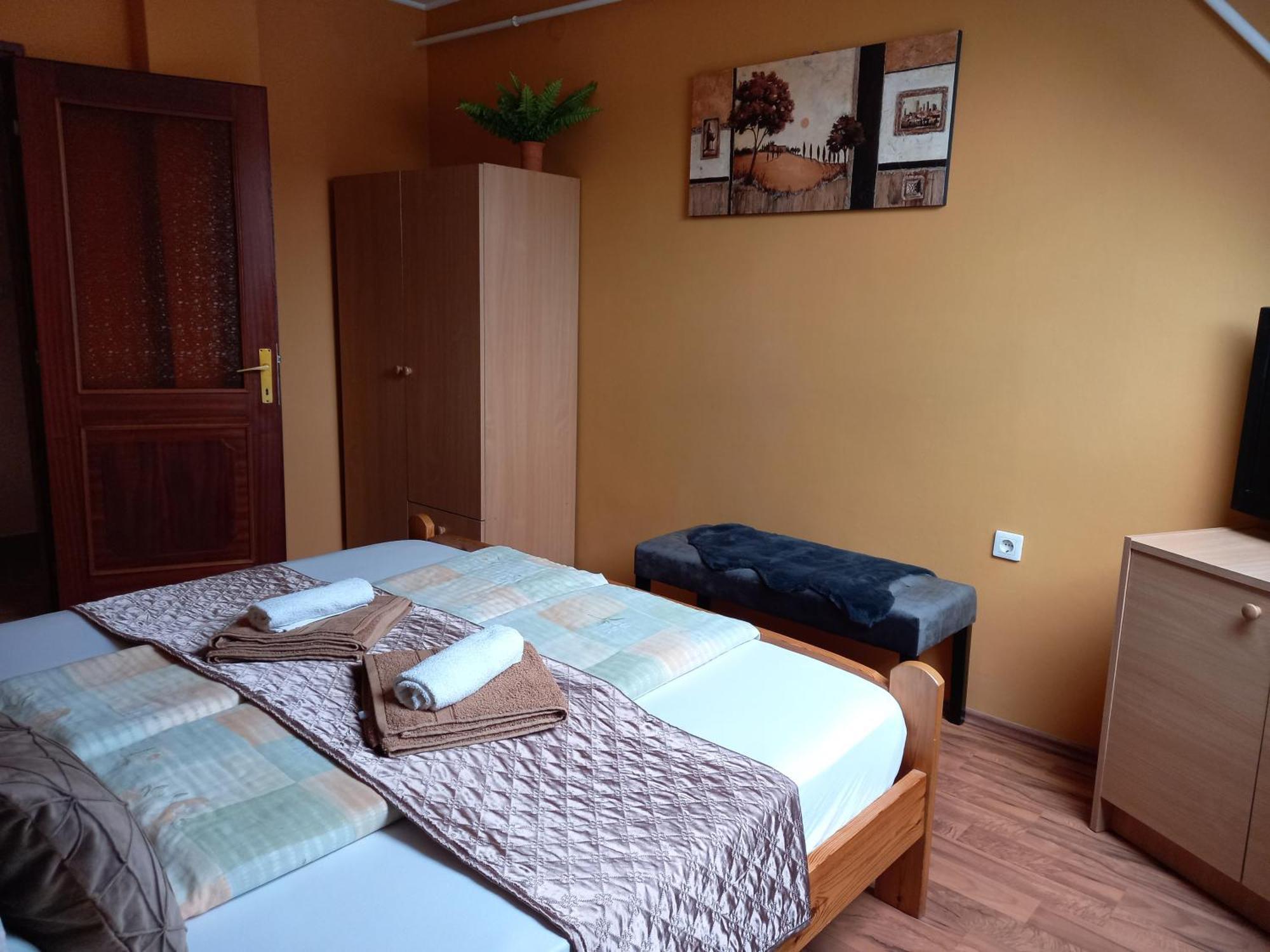 Alfa Apartman Harkány Εξωτερικό φωτογραφία