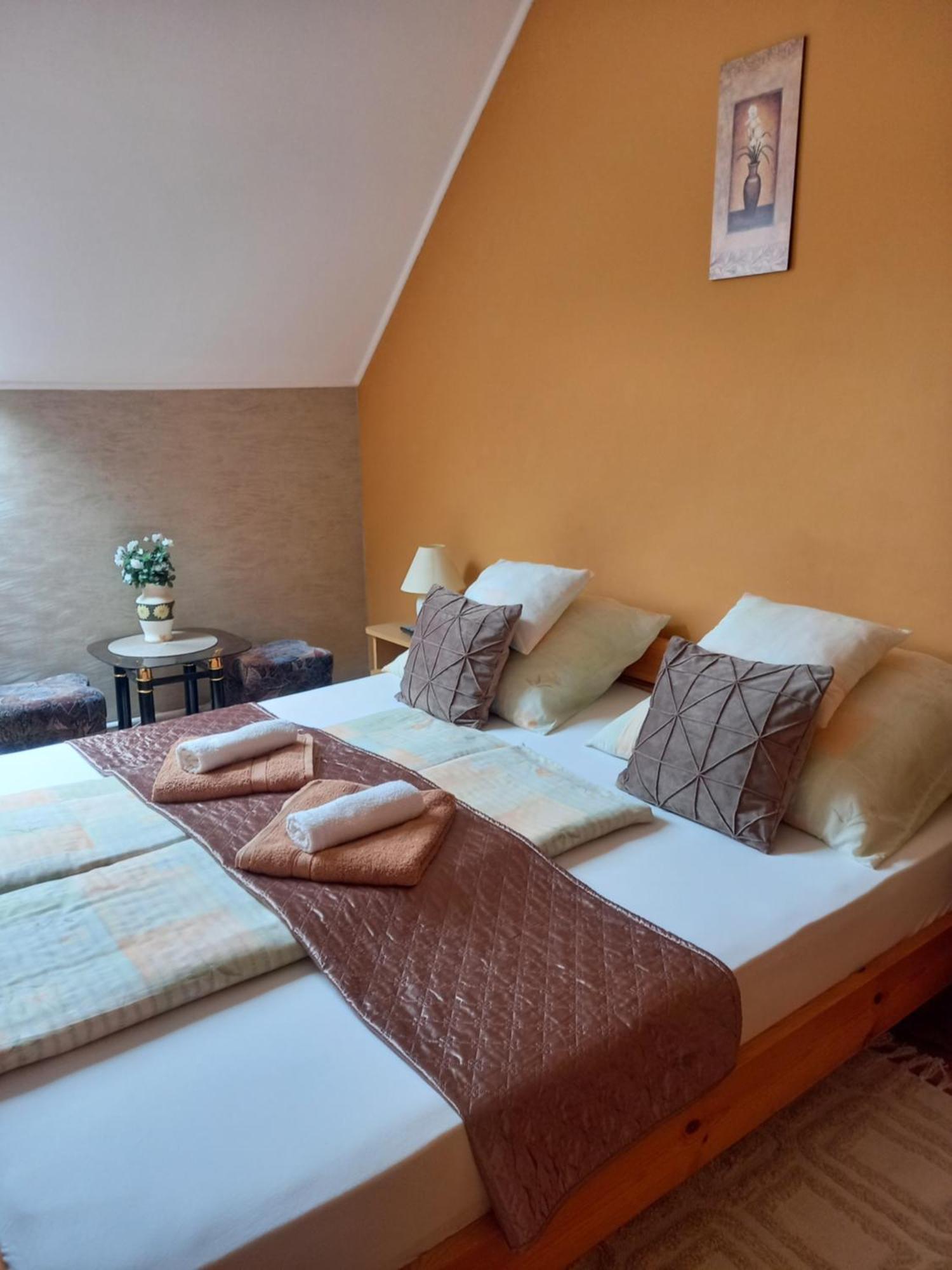 Alfa Apartman Harkány Εξωτερικό φωτογραφία